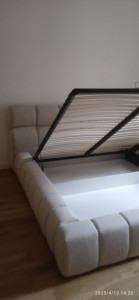 Photo de galerie - Disponible 