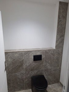 Photo de galerie - Montage d'un WC suspendu + carrelage 