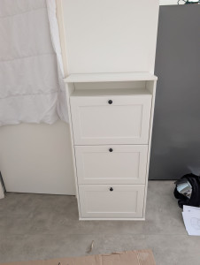 Photo de galerie - Montage armoire a chaussures et table basse 