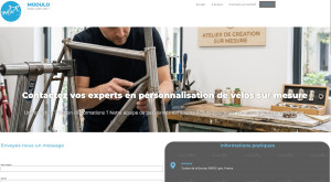 Photo de galerie - Conception complète de l'identité visuelle et du site vitrine WordPress pour Modulo. J'ai réalisé l'intégralité de la charte graphique : création du logo, choix des typographies et des couleurs, sélection des visuels et mise en page web.
