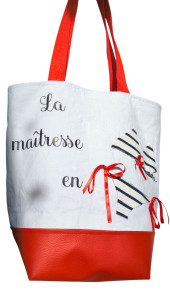 Photo de galerie - Couturière