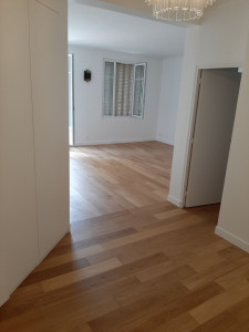 Photo de galerie - Pose de parquet stratifié collé 