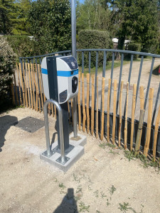 Photo de galerie - Installation les borne électrique 