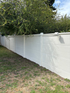 Photo de galerie - Après avoir été remis en peinture