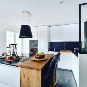 Photo de galerie - Bricolage et multi services