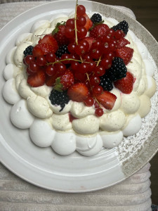 Photo de galerie - Pavelova fruits rouges