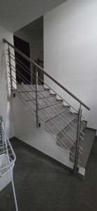 Photo de galerie - Barrière d'escalier en inox