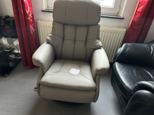 Photo de galerie - Livraison de ce fauteuil chez une personne à mobilité réduite 