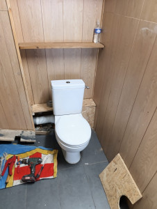 Photo de galerie - Dépose WC au sol 