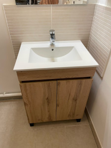 Photo de galerie - Remplacement de lavabo. dépose de l’ancien et mise en place d’un nouveau. 