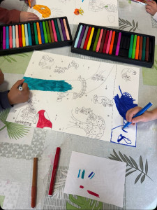 Photo de galerie - Activité coloriage :)