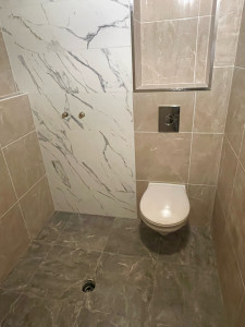 Photo de galerie - Rénovation totale d’une salle de bain(douche wc suspendu carrelage etc..)