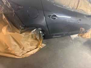 Photo de galerie - Carrosserie peintre 