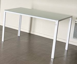 Photo de galerie - Table en kit