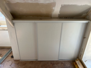 Photo de galerie - Fabrication d’un dressing sur-mesure