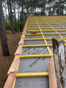 Photo de galerie - Travaux de rénovation de toiture a lacanau océan 