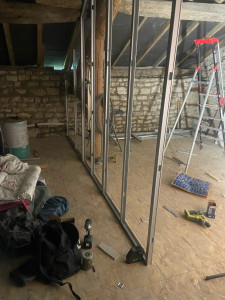 Photo de galerie - Cloison de séparation pour future chambre