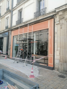 Photo de galerie - Agencement magasin et vitrine 
