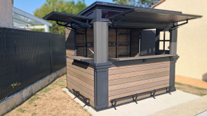 Photo de galerie - Bar de jardin en résine