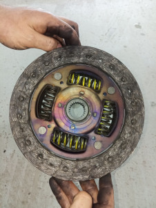 Photo de galerie - Remplacement d'un embrayage 