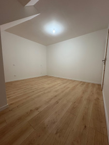 Photo de galerie - BA13 + Bande + Ratissage + Peinture + Parquet + Electricité 