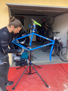 Photo de galerie - Démontage, nettoyage et changement de transmission pour ce VTT vintage Decathlon