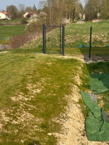 Photo de galerie - Portail sur les clôtures