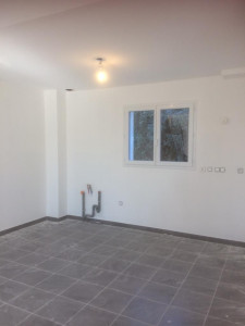 Photo de galerie - Cuisine fini, résultat nickel 
en attendant l'aménagement des meubles cuisine 