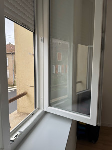 Photo de galerie - Fenêtre et PVC qui brille 