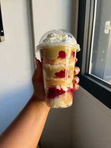 Photo de galerie - Layer cup framboise pistache 