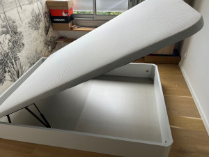 Photo de galerie - Montage lit coffre