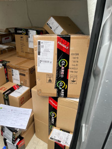 Photo de galerie - Voila les carton 