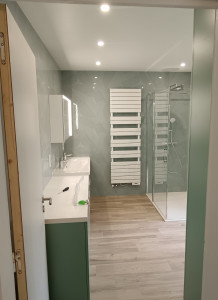 Photo de galerie - Alimentation électrique d'une salle d'eau