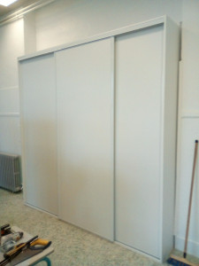 Photo de galerie - Placard sur mesure terminé 
