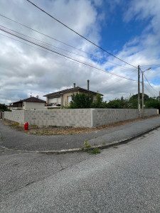 Photo de galerie - Réalisation d’un mur de clôture de 50ml 