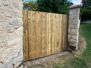 Photo de galerie - Bricolage et multi services