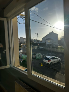 Photo de galerie - Nettoyeur de vitres