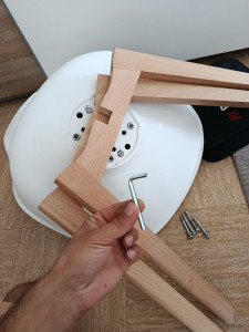 Photo de galerie - Assemblage de chaises
