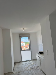 Photo de galerie - Rénovation d’un appartement peinture blanc 