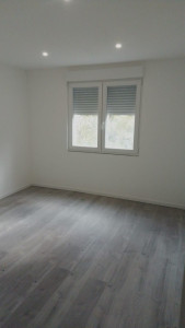 Photo de galerie - Mise en peinture, pose de revêtement, enduit