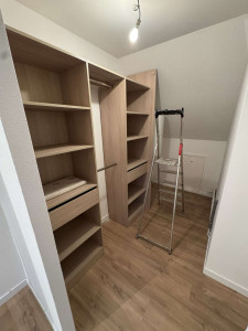 Photo de galerie - Monter dressing. 