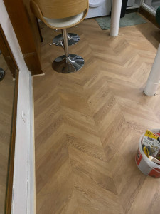 Photo de galerie - Pose parquet en chevron 