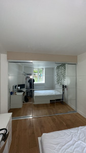 Photo de galerie - IKEA SKYTTA Portes coulissantes miroir