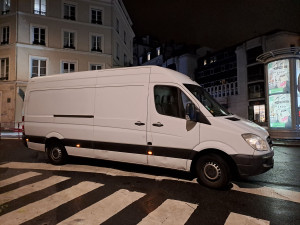 Photo de galerie - Je loue mon camion avec chauffeur pour transport et déménagement au autre..
disponible secteur Rouen 
