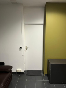 Photo de galerie - Pose d'une porte de services
