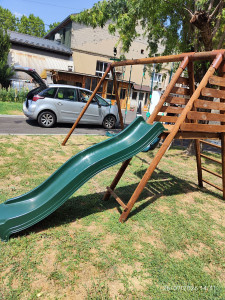 Photo de galerie - Montage kit jeux enfants 