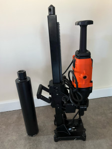 Photo de galerie - Carottage murs et sols divers diamètre du 40mm au 200 