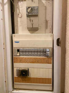 Photo de galerie - Dépannage après intervention problème alimentation électrique chauffe-eau