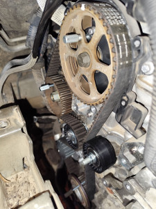 Photo de galerie - Remplacement de la courroie de distribution
