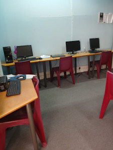 Photo de galerie - Ménage dans un bureau 